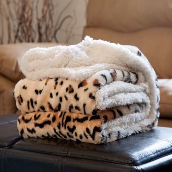 Hastings Home Fleece Sherpa Blanket Throw - Tiger, Hastings Home, Mfr#: 594479KGC